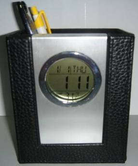 Pen Holder Calendar